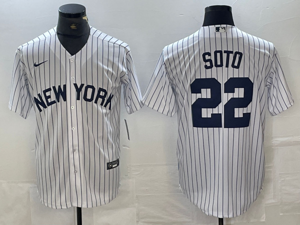 Men's New York Yankees #22 Juan Soto White Cool Base Stitched Baseball Jersey Men's New York Yankees #22 Juan Soto White Cool Base Stitched Baseball Jersey